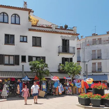 Stunning In With Kitchen * Tossa de Mar